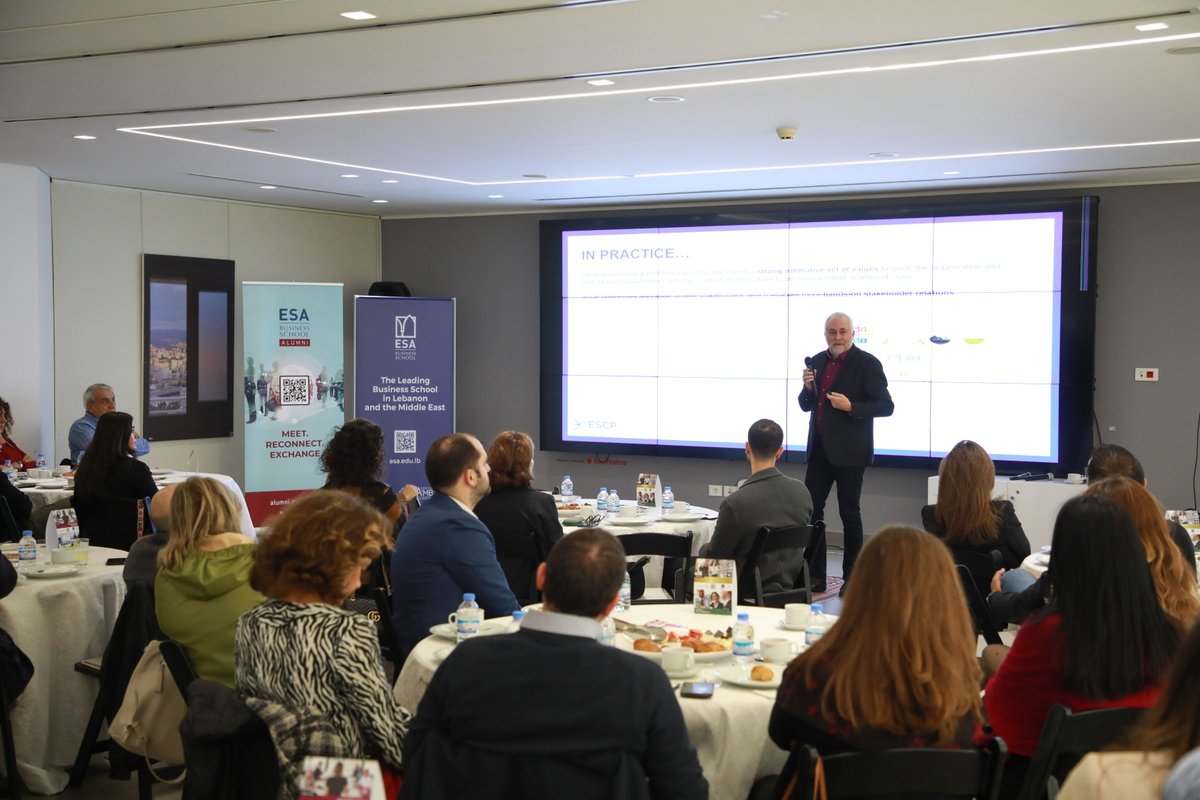 ESA Alumni tweet media