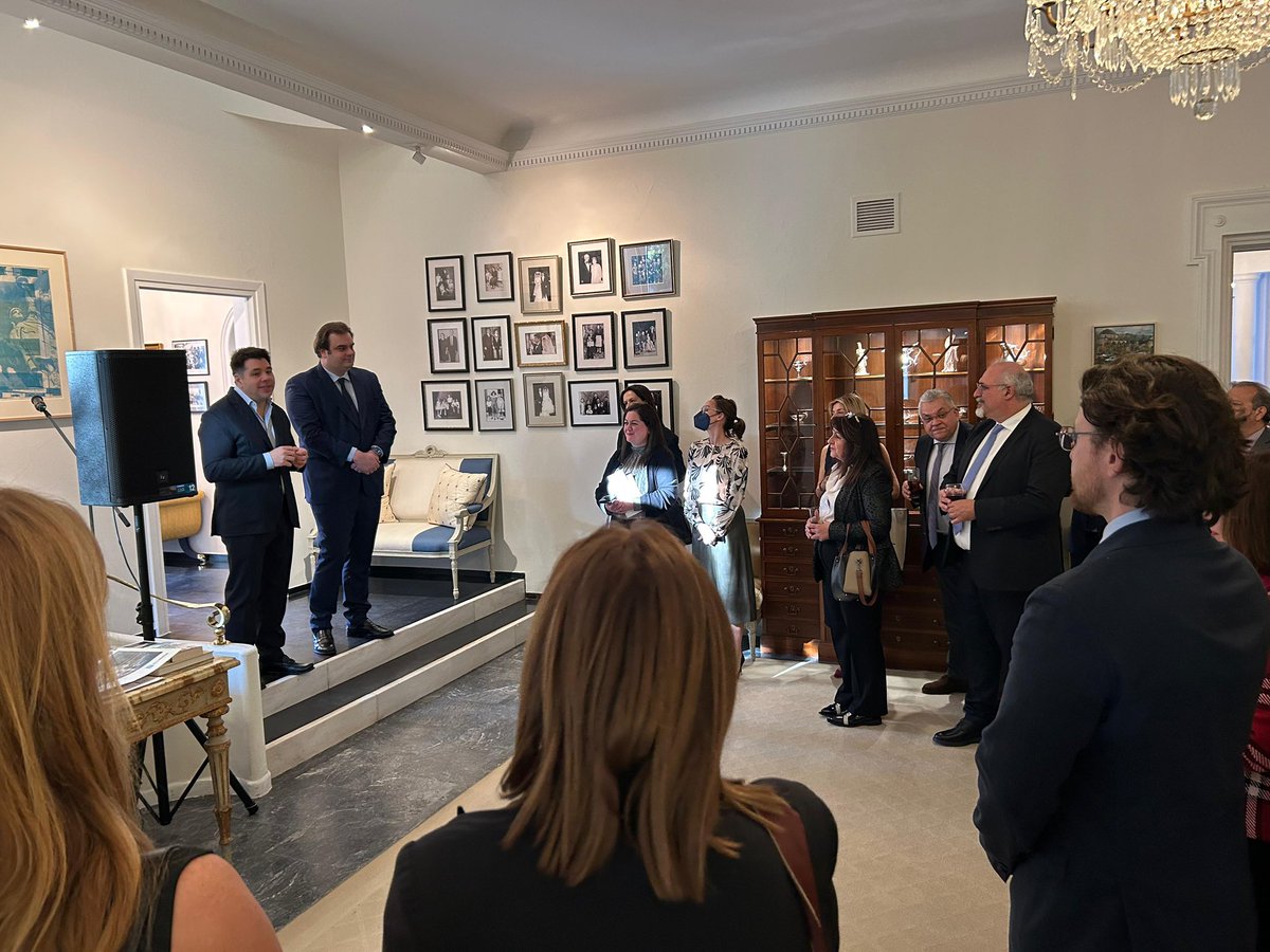 Honored to host Minister <a href="/Pierrakakis/">Kyriakos Pierrakakis</a> and esteemed academic leaders to celebrate our stronger than ever U.S.-Greek educational ties, record-breaking 6,000+ 🇺🇸students studying in 🇬🇷, + groundbreaking university partnerships. Looking forward to what's to come! 🇺🇸🇬🇷 #USGREduBridges