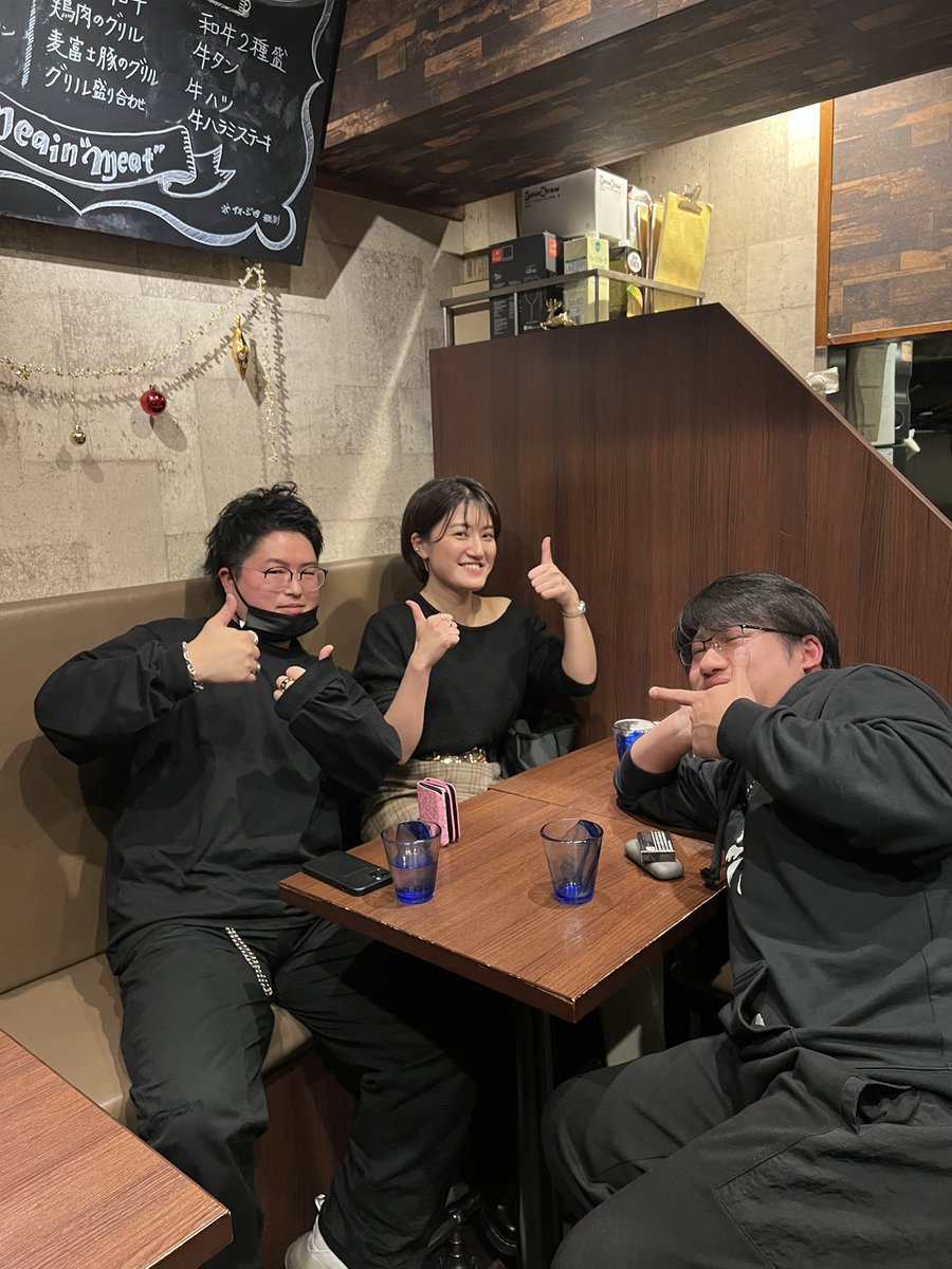 今日は<a href="/kamaclassic2022/">カマクラシックオーケストラ@2026/2/7第3回演奏会</a> でご一緒する<a href="/MioYoshie__vl/">吉江 美桜 Mio Yoshie</a> さんとピアノ合わせ😎
なんと<a href="/yoshitontonton/">よしとんとんとん</a> さんにもご一緒いただいて、色々とアドバイスいただきました
めちゃくちゃ楽しい合わせだった
22日に初合わせ
めっちゃくちゃ楽しみ！！！！！！

やはり吉江さんの音色はexceptional
本当に美しい🥹