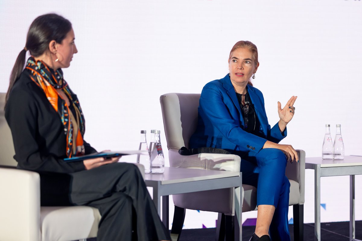 CA_CIB's tweet photo. On Tuesday, December 11, Danielle Fisher Vice President of Sustainable Investment Banking, moderated an insightful #ESG panel discussion with key industry leaders at the Global Banking &amp; Markets: Bonds, Loans &amp; ESG Latin America &amp; Caribbean Conference. https://t.co/cq5TuJ6AVQ