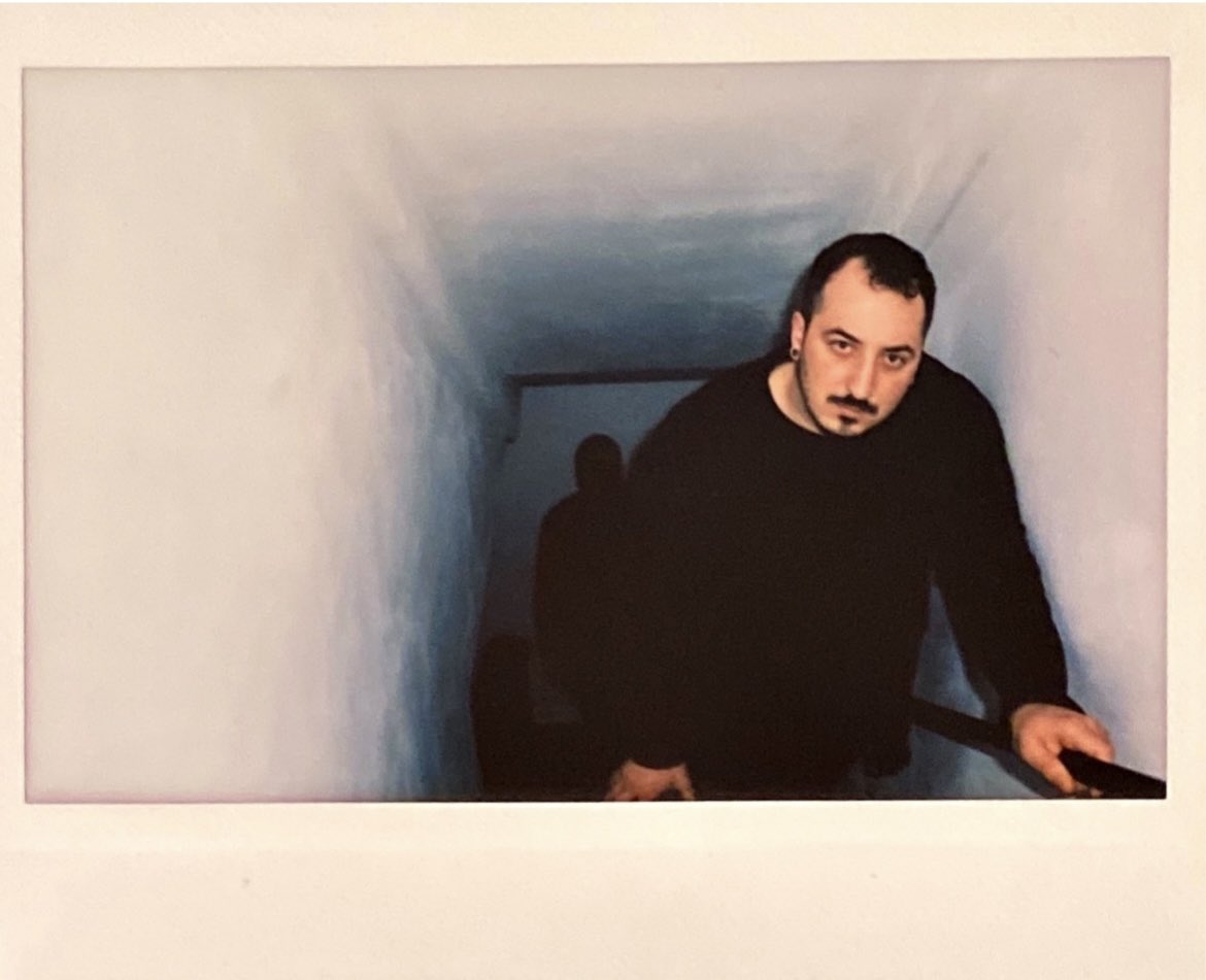 LEFT EMPTY tweet media