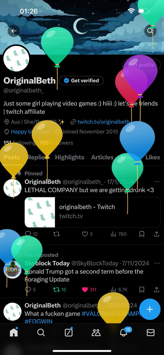 originalbeth_'s tweet photo. Balloon day :) https://t.co/X5w3ATcnjk