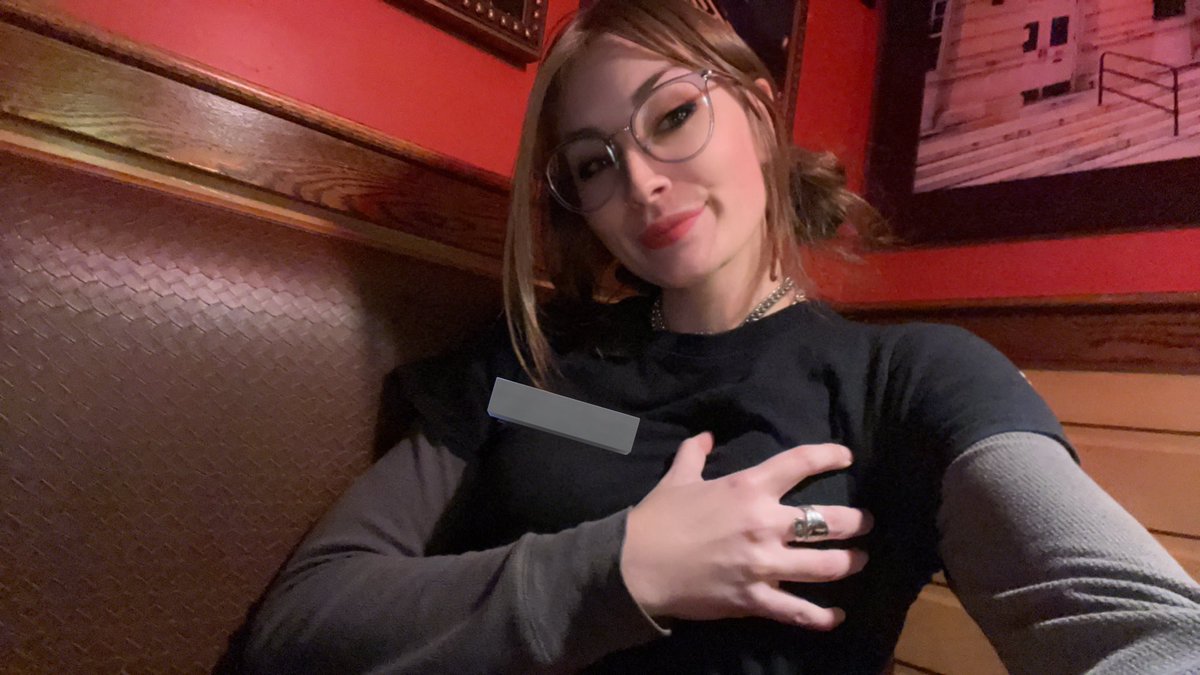 lexi_raynes's tweet photo. Get ya a little serving girl who will send ya pics like this at work 😝🫣 
•
wataa selling content nsfw snapleaks Snapchat sessions cashapp Onlyfans Applepay https://t.co/ZmLwoiSzv7
