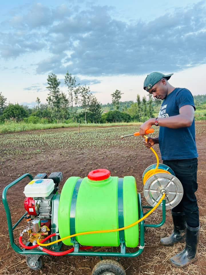 Fredmunene_'s tweet image. Precision Farming in Small Scale.

Thread,
1/6