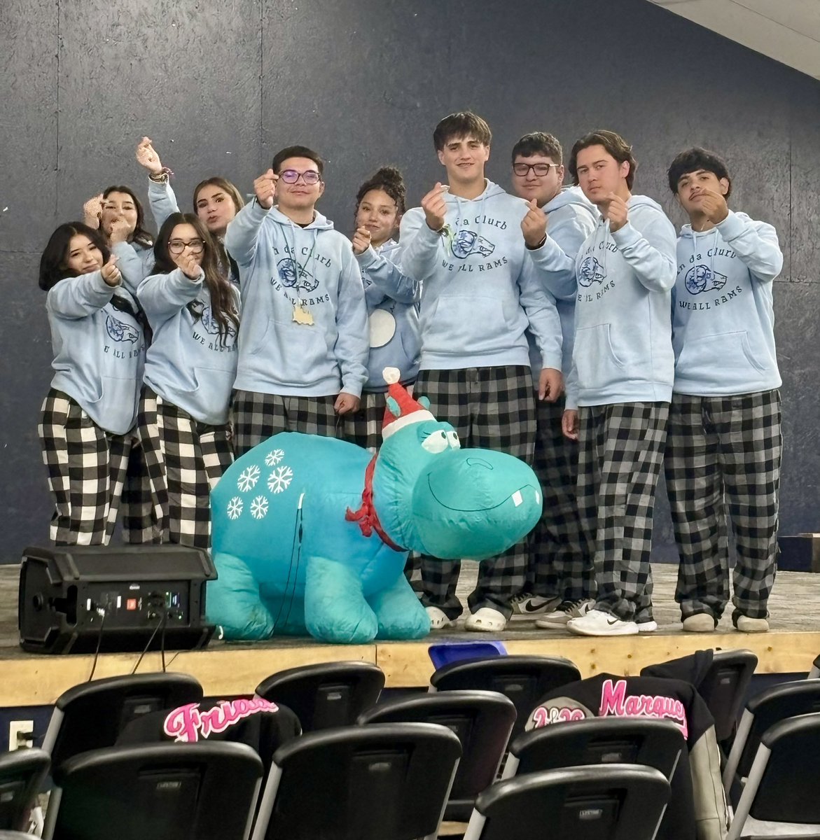 Montwood HS StuCo tweet media