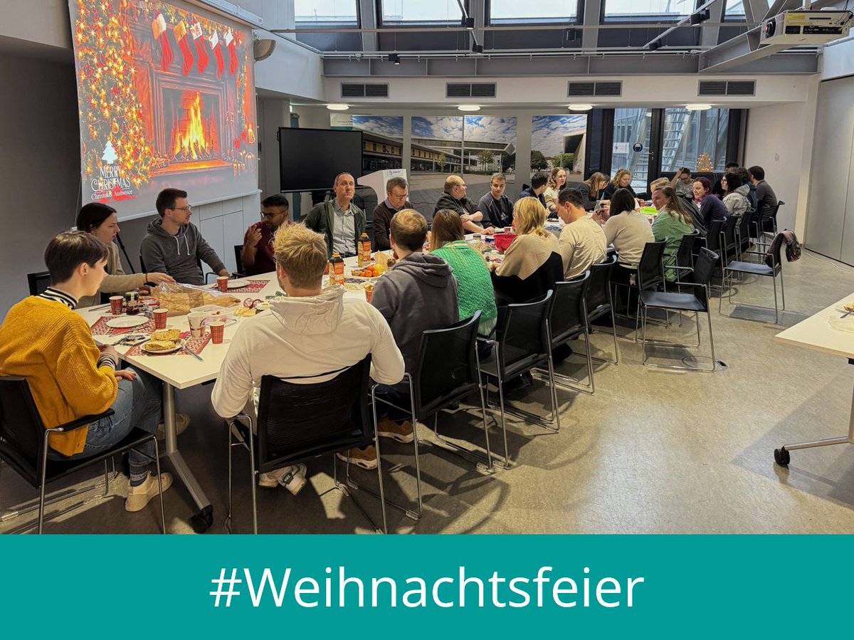 STIMULATE_FC's tweet photo. #Weihnachtszauber am #Forschungscampus @STIMULATE_FC. Beim #Weihnachtsfrühstück im Campus und beim #Hafenadvent im #CafeTreibgut ließen wir das vergangene Jahr Revue passieren: https://t.co/FvwlQBXSxk
#Wissenschaftshafen #TransferRaum #transPORT https://t.co/ziLISU9zRc