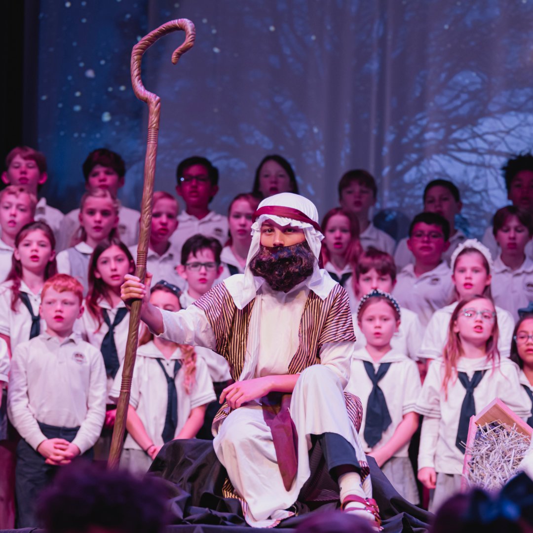 GenevaSchoolTX's tweet photo. Grammar School students presented their Christmas program last Friday. Students sang and told the story of our Savior's birth while fifth-grade students played roles in the Nativity. It was a beautiful celebration! Merry Christmas! https://t.co/DLBwi0OJCo