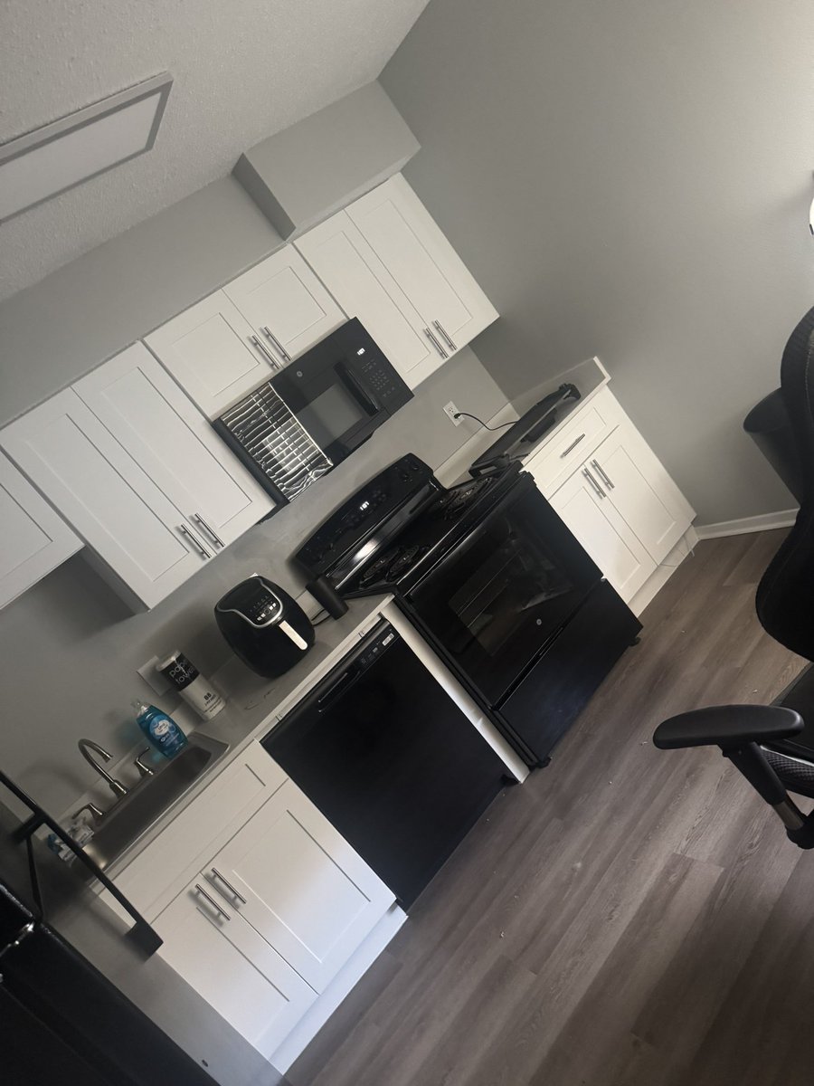 FrankDaSpeed tweet media