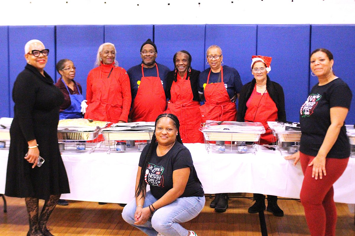 Our NNORC program hosted a holiday luncheon this weekend at our QB Community Center! Attendees enjoyed food &amp; performances by the QB Pony Tails and the Queensbridge Latinos. Raffle prizes, donated by Crisis Mediation Services, &amp; awards were given to staff &amp; participants!