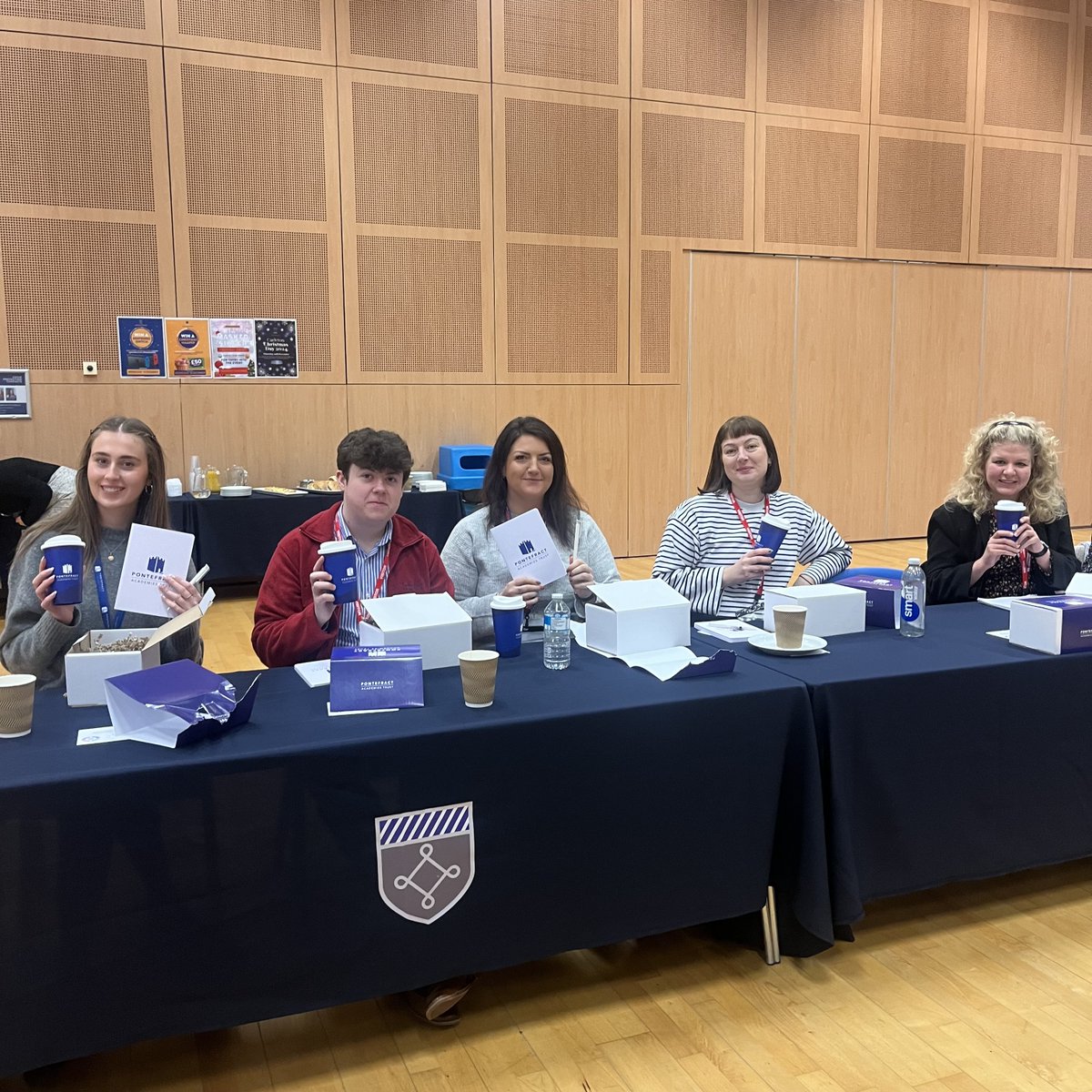 PontefractAT's tweet image. Autumn Staff Induction at Pontefract Academies Trust 🤝🌟

This morning we welcomed our newest staff members to the Trust with an insightful induction event. We look forward to working, learning, and growing together on this journey.

#WelcomeOnboard #NewBeginnings