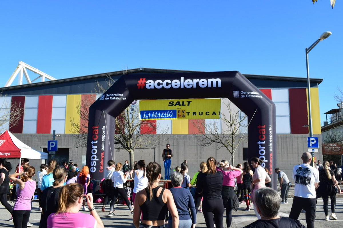 La població de Salt recapta 5.629,77 € per La Marató de TV3 amb una jornada esportiva solidària! 

Estudiants de 4t de CAFE d’EUSES, amb <a href="/ViladeSalt/">Ajuntament de Salt</a>  i <a href="/govgirona/">Delegació del Govern de Catalunya a Girona</a>, van organitzar activitats al Pla de Salt per ajudar en la recerca en malalties respiratòries. 💪🌬️