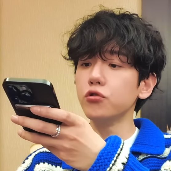 CHANHYUNEE 🍒 tweet media