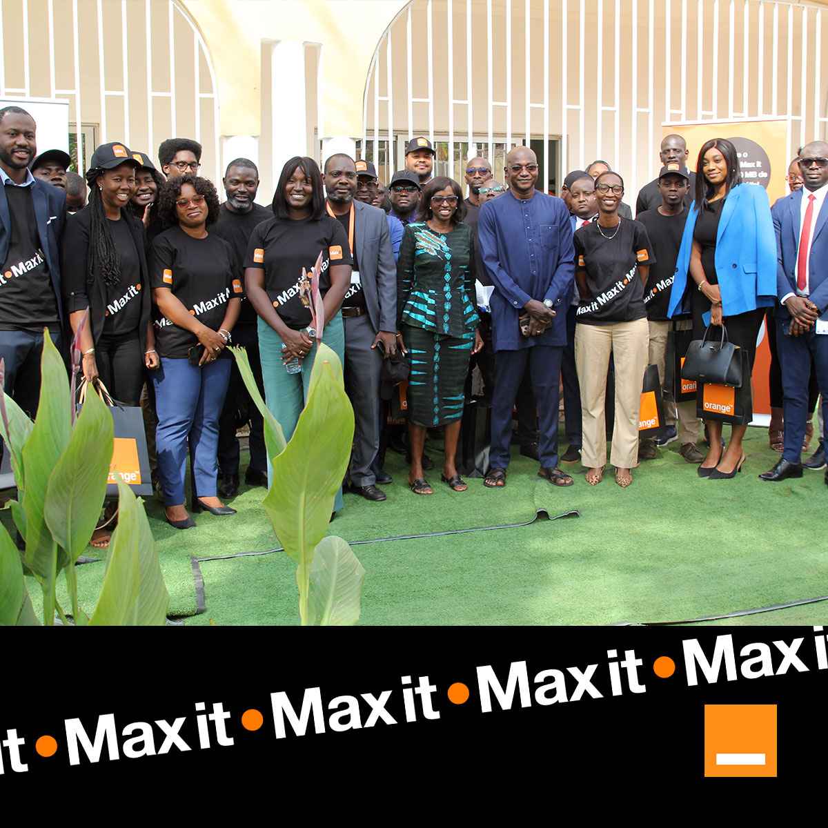 Lançámos oficialmente a Max It! 

A primeira super aplicação da Guiné-Bissau chegou para revolucionar como nos conectamos e interagimos com o digital!

Com a Max It, a Orange traz uma solução integrada que simplifica a vida, promove a inclusão digital e dinamiza a economia local.