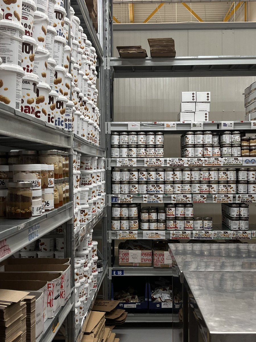 Небо tweet media