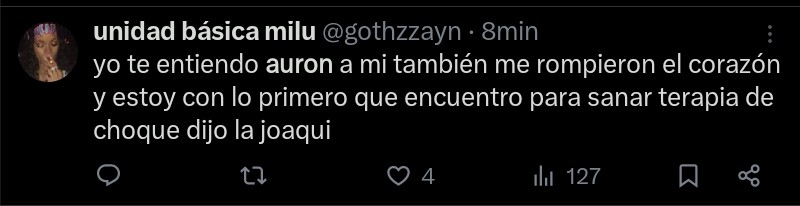 Rodrixcam's tweet photo. @92marisi @fley_es Las fans de auron si piensan que la nueva novia de Auron es fea de cojones, hasta cornudo le dicen 🤣🤣🤣 https://t.co/gMHgxjjHap