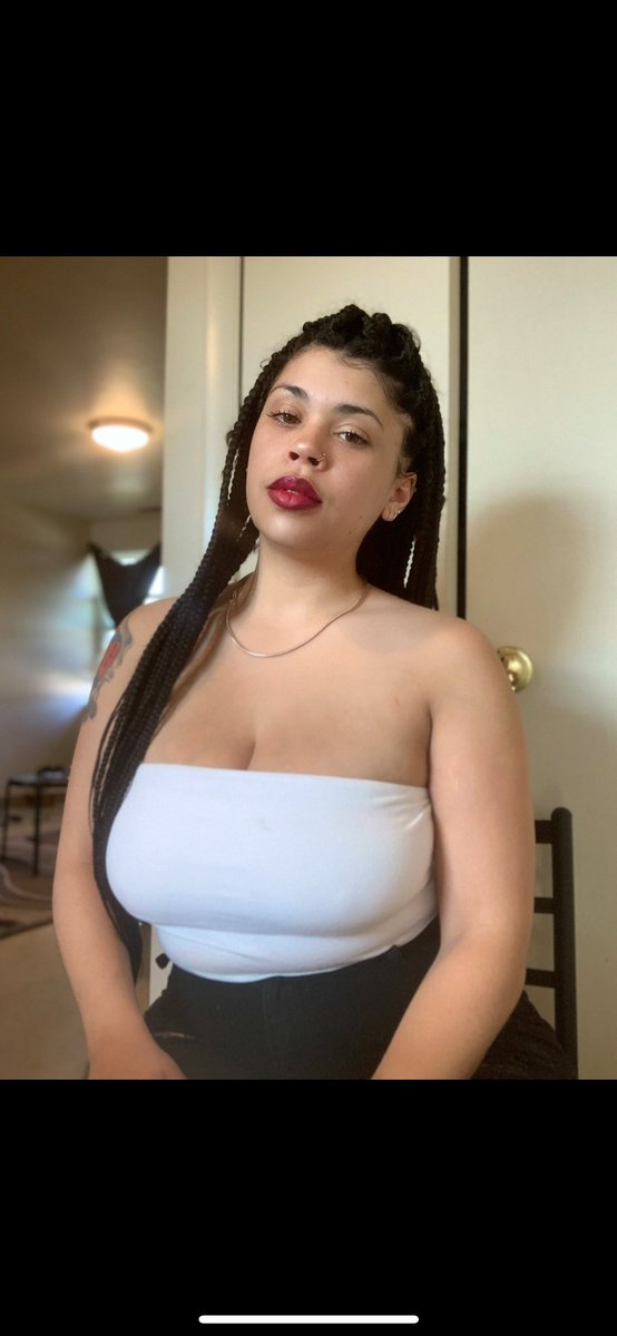 xxArieexx's tweet photo. I'm so cute when I wanna be 🤭😂 https://t.co/4O2TVgw1xv