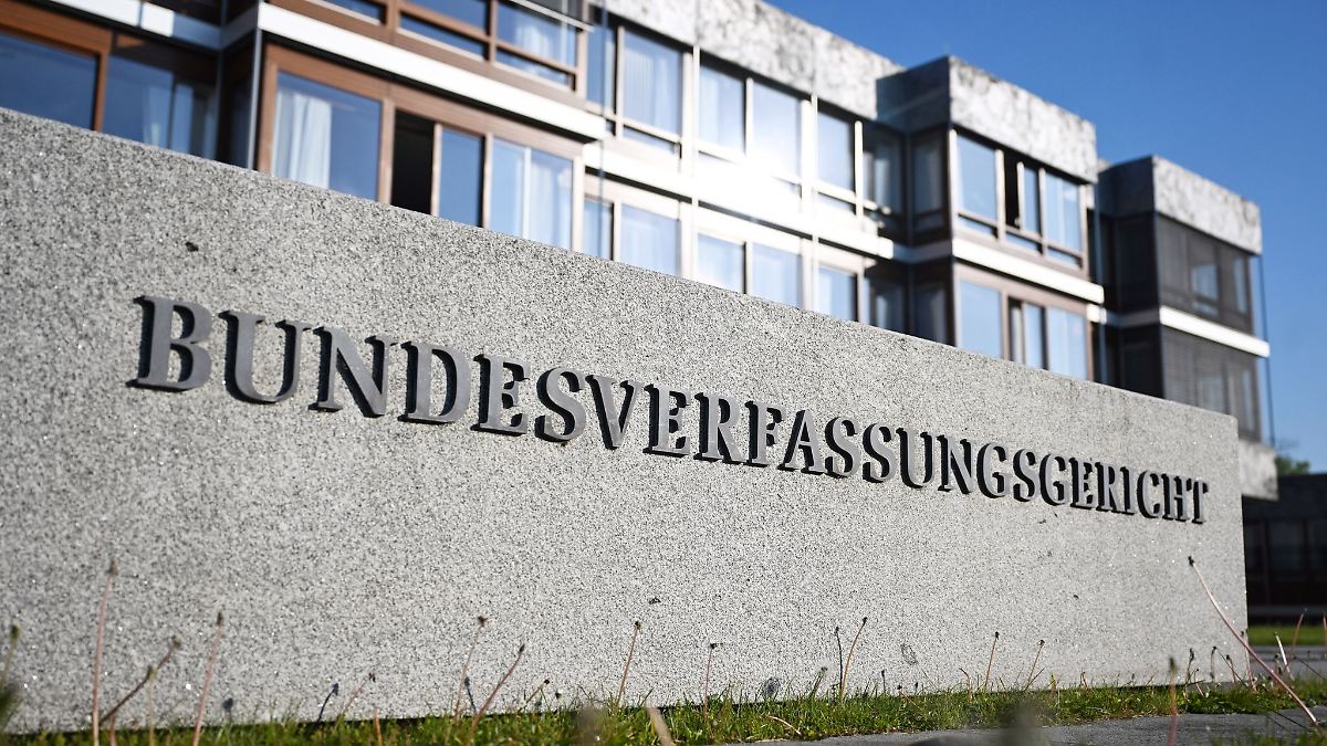 Podcasts bei ntv tweet media