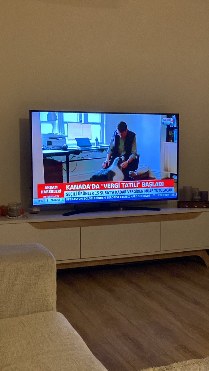 Bizde vergi rekortmeni ülkeler arasında rekora koşuyoruz 👏👏👏 aylık geliri çok yüksek bir ülkeyiz yaaa 😤😤😤

#habertürk 
#salı