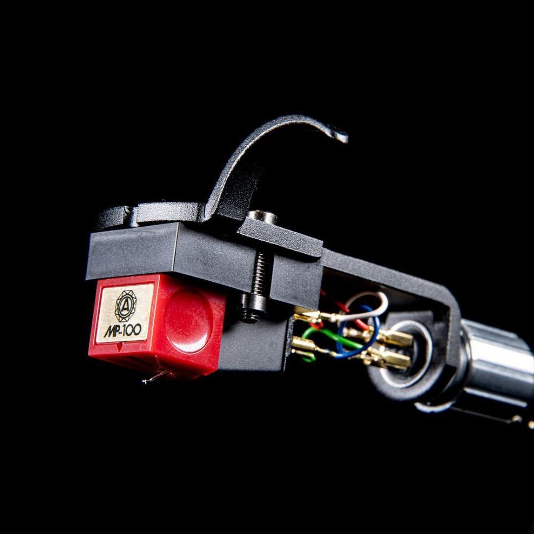 Cobra.fr tweet media