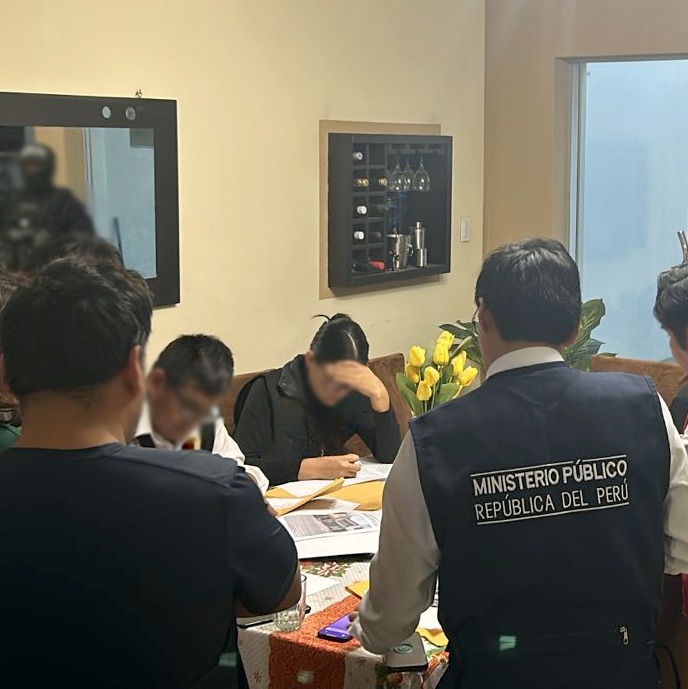 Qali Warma: allanan vivienda de vocero presidencial, Fredy Hinojosa