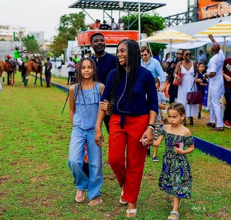 HbonesMedia's tweet photo. A “Petrified” Kemi Badenoch at the Lagos Polo Club, NIGERIA, recently, with her children. 

Perhaps she’s so scared and wondering “who will be next” here.😜 

#LagosPoloClub #KemiBadenoch #Nigeria #PoorCountry #UK #ConservativePartyLeader https://t.co/4b6UwEBbc5