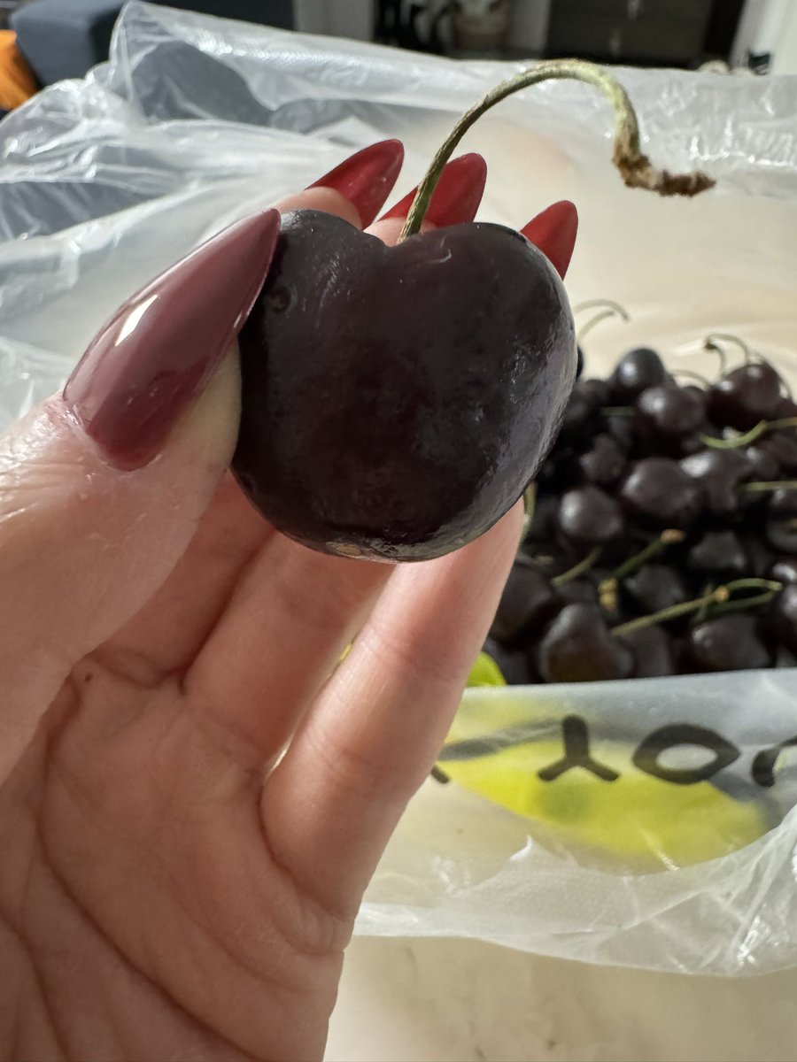 车厘子没有哥哥好吃😋
#爸爸活#非绿