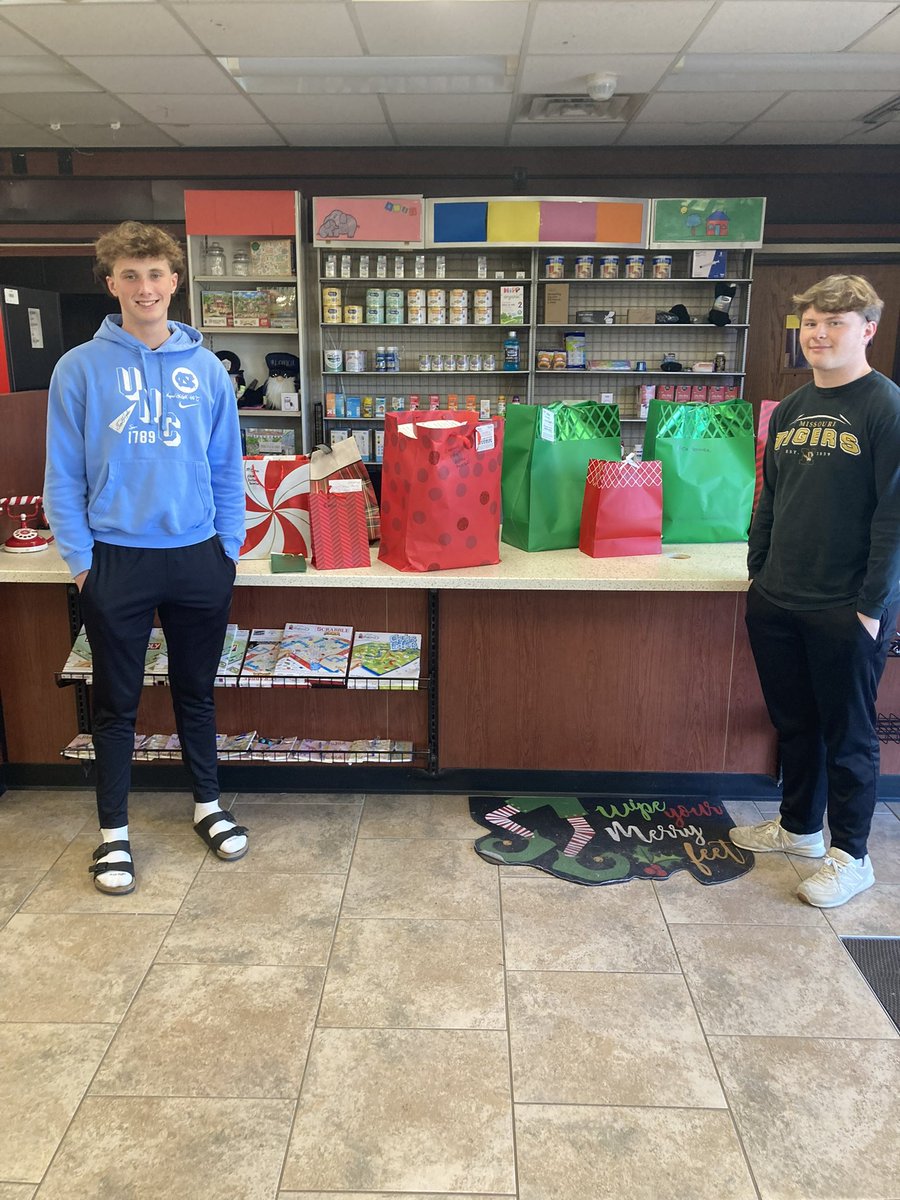 Connor Gooding and Luke Mittlestadt are the seniors representing BHS Baseball in adopting 5 families and 10 seniors for Christmas. This is the third year BHS Baseball has worked with The Family Resource of Cass County to raise money and adopt local families in need. Great work!