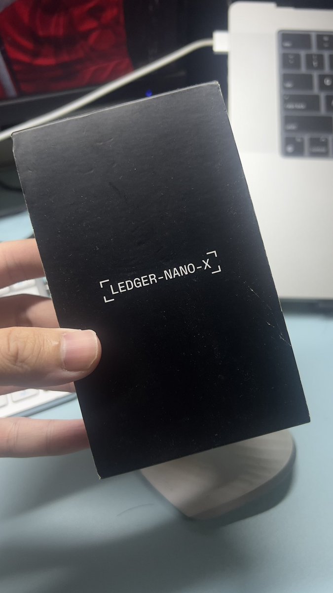 ryanryeones's tweet image. almost two years since i touched this. today i’m taking it out of my drawer for the first time 😢