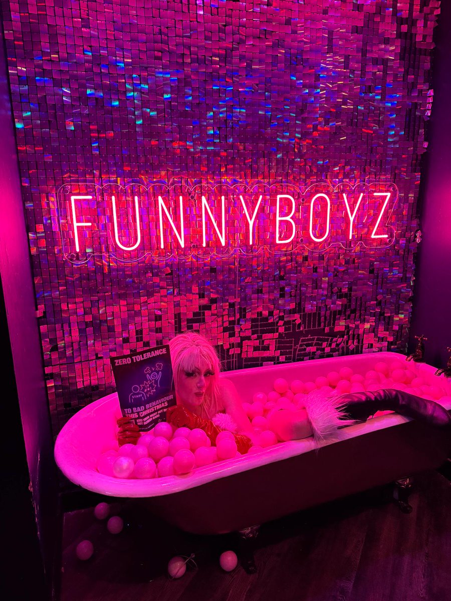 Cleveland_PCC's tweet image. Partners have been working hard over the past few weeks to keep party-goers safe and as NYE approaches, we’re asking you to be sensible and know your limits.

If you feel unsafe, contact bar staff who can get help from a range of services.

#KnowYourLimits