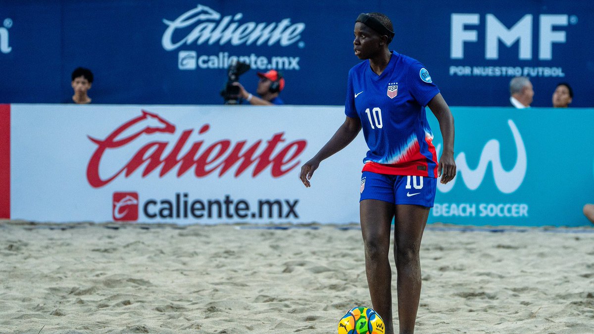 4Ssharp's tweet image. The U.S. Soccer Federation‘s Beach Soccer MNT and Beach WNT were the last two teams in competitive action in 2024.

Both rounded off the year with impressive victories vs the host Mexico 🇲🇽 in the Acapulco Cup. 

#ussf #ussoccer #bsww #beachsoccer