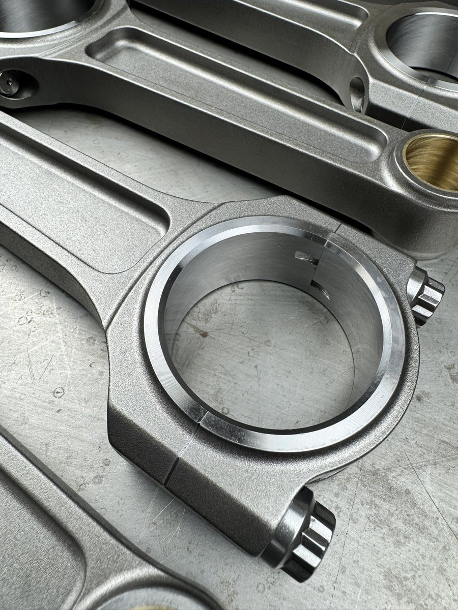 BrianCrower Inc tweet media