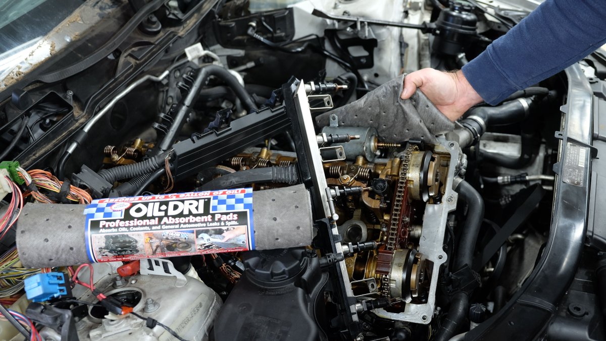 Looking for an easy way to keep your engine bay clean? Try a Universal Absorbent Pad by Oil-Dri for a fast and efficient way to wipe down surfaces and keep thinks sparkling clean!

#OneSourceAbsorbent