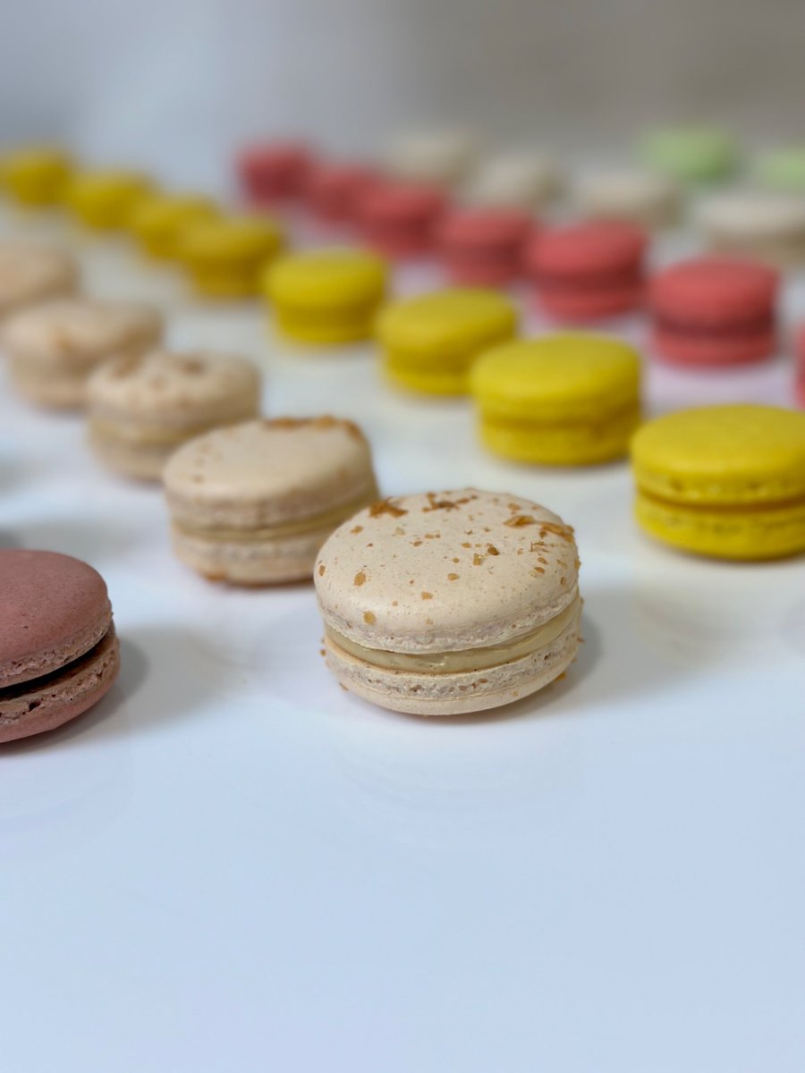 hippiebff1's tweet photo. Quit your terrible corporate job and  go to pastry school in the south of France ☺️ https://t.co/HkH1ZoTXK9