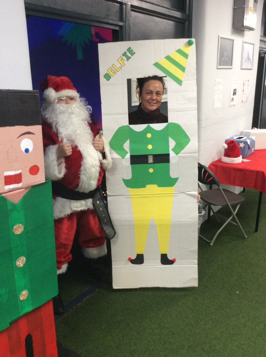 AcademyBarnes's tweet photo. 🎄 🎅  We enjoyed a fabulous Christmas Fair on our Fitzwilliam Campus last week, with lots of activities and delicious festive goodies! 🍰 🧁

We raised a fantastic £220 which will be donated to the charity, @savechildrenuk. ✨

#Character #Ambition #Care #TDETAcademies https://t.co/PaKj519ndF