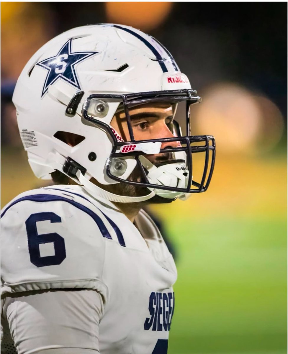 StarsFootball's tweet photo. Congratulations to @cjoeward48 in earning his Certified Clinical Medical Assistant (CCMA). Leader on and off the field. #qualityman #p2bass https://t.co/YQOzzpvF42