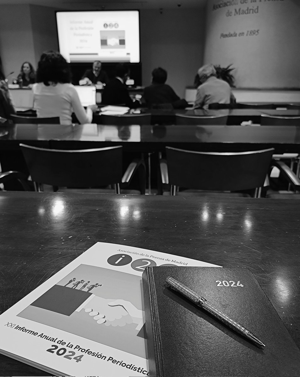 IgnacioRM_'s tweet photo. 🖋️ Presentación del ‘Informe Anual de la Profesión Periodística 2024’ en la sede de la Asociación de la Prensa de Madrid @aprensamadrid

📰 El #InformeAPM de 2024 constata precariedad, bajos salarios, presiones y polarización en la profesión periodística. https://t.co/hP1UTUwQnt