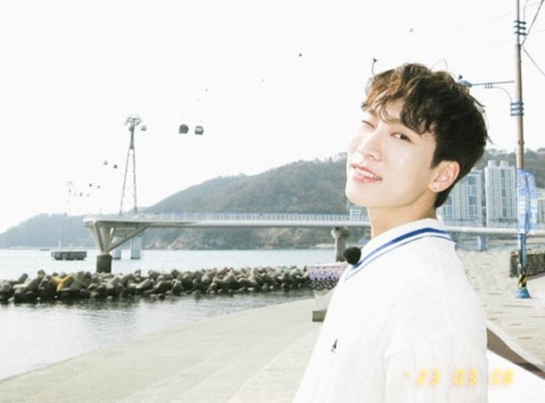 timetoEunkwang's tweet photo. 231218 #은광 인스타그램
☀️🌊⛵️

#서은광 #비투비 #BTOB https://t.co/F4To6UvZHB