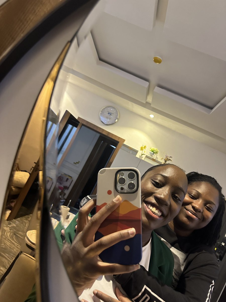 destinypaule's tweet photo. the newest aunties in town 🤭🤭 https://t.co/6CF3I8RS9y