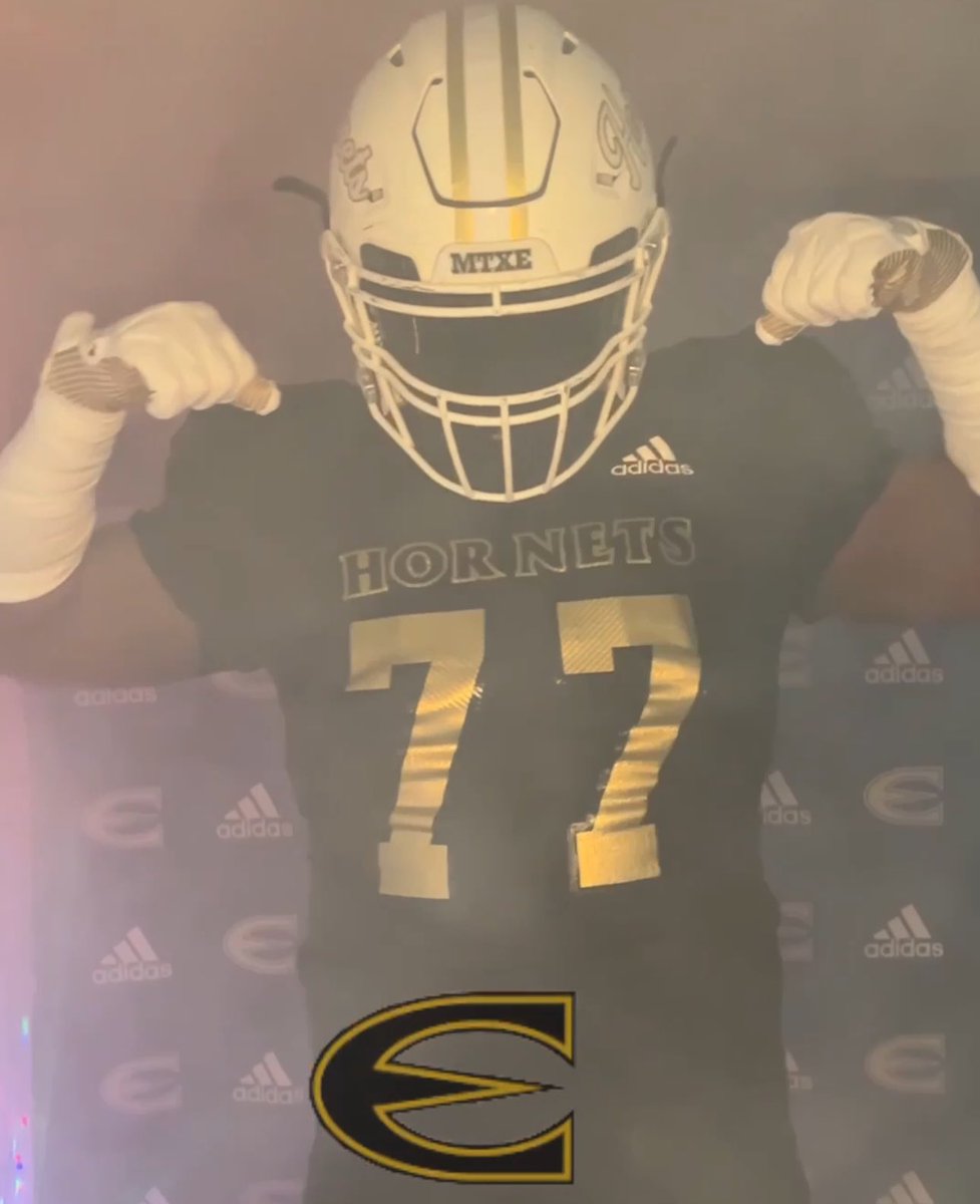 Keyapha Harris (@keyaphah) on Twitter photo Had a great time and visit at Emporia State University!🐝🔥
Thank you🖤💛!
<a href="/esuhornetsfb/">ESU Hornet Football</a> <a href="/CoachCash1/">Vincent Cashdollar</a> <a href="/BryceChavis/">Bryce Chavis</a>
<a href="/CTownEaglesFB/">CrowleyFootball</a> Had a great time and visit at Emporia State University!🐝🔥
Thank you🖤💛!
<a href="/esuhornetsfb/">ESU Hornet Football</a> <a href="/CoachCash1/">Vincent Cashdollar</a> <a href="/BryceChavis/">Bryce Chavis</a>
<a href="/CTownEaglesFB/">CrowleyFootball</a>