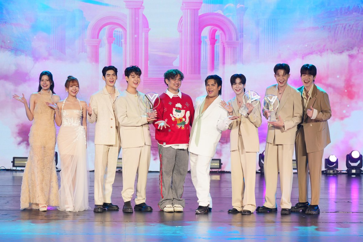 IDOLFACTORY รู้สึกเป็นเกียรติและขอขอบคุณงานประกาศรางวัล <a href="/Yuniverse_TH/">Yuniverse</a> YUNIVERSE AWARDS 2024 และแฟนคลับทุกท่านสำหรับทุกความรักและการสนับสนุนที่มอบให้ TheSignลางสังหรณ์ จนสามารถคว้ารางวัลอันทรงเกียรติในปีนี้ได้สำเร็จ