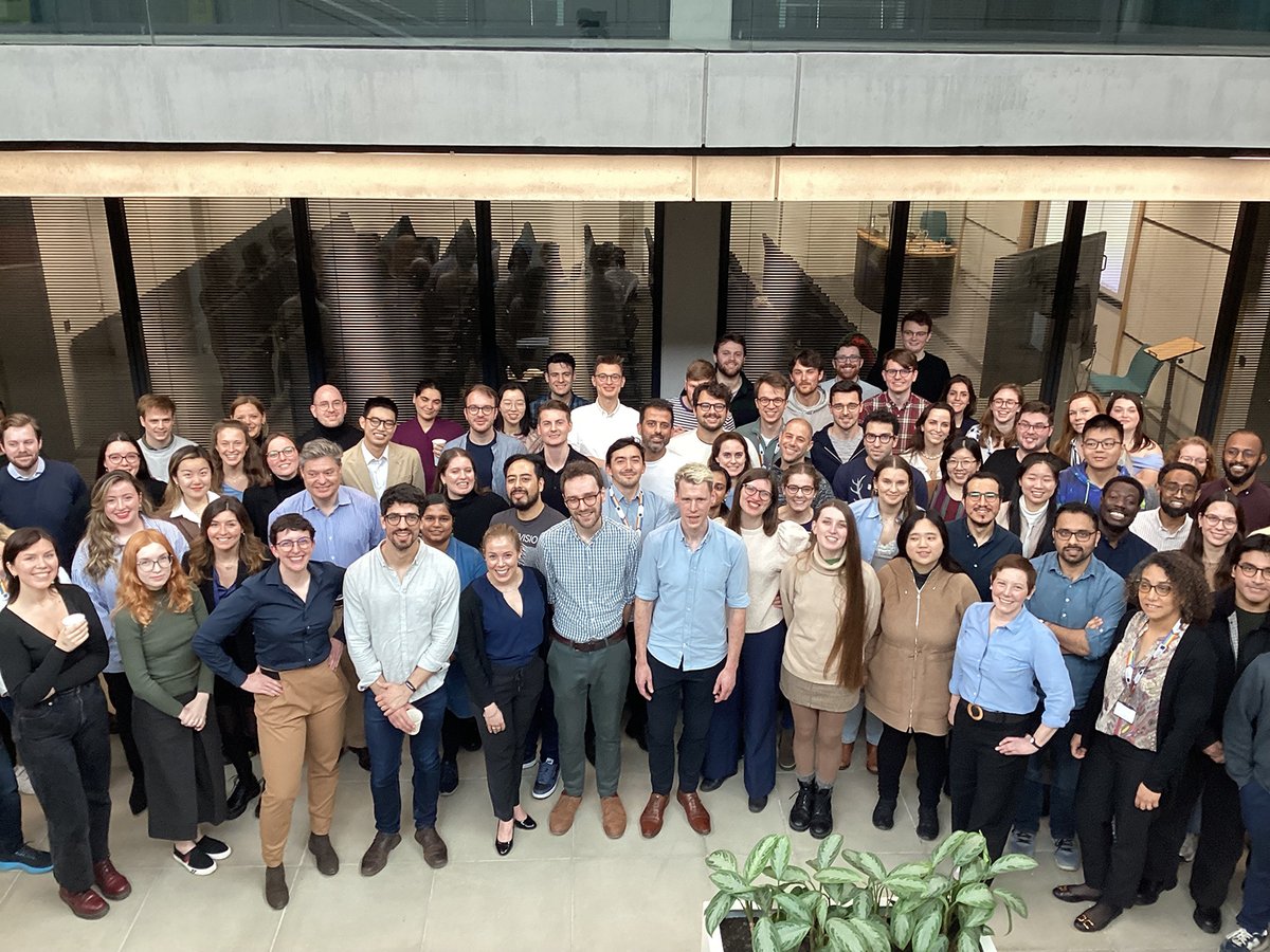 Oxford Politics and IR (@politics_oxford) on Twitter photo Oxford Spring School is back in March 2025! Feat. 9courses to take your social science research methodology to the next level.
Apply by 31Jan for early bird discount!: ow.ly/kk1b50UsFvb <a href="/jodylaporte1/">Jody LaPorte</a> <a href="/KosmidisSpyros/">Spyros Kosmidis</a> @nosnibor_mot @MattLebo4 <a href="/NBacine/">Noah Bacine</a> <a href="/antndlcxr/">Maksim Zubok</a> <a href="/nelson_ruizg/">Nelson A. Ruiz</a> Oxford Spring School is back in March 2025! Feat. 9courses to take your social science research methodology to the next level.
Apply by 31Jan for early bird discount!: ow.ly/kk1b50UsFvb <a href="/jodylaporte1/">Jody LaPorte</a> <a href="/KosmidisSpyros/">Spyros Kosmidis</a> @nosnibor_mot @MattLebo4 <a href="/NBacine/">Noah Bacine</a> <a href="/antndlcxr/">Maksim Zubok</a> <a href="/nelson_ruizg/">Nelson A. Ruiz</a>