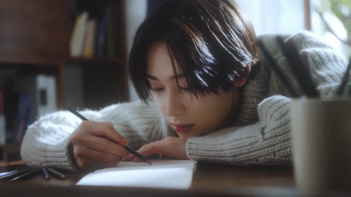 loveseonwoo's tweet photo. to live to see the day you successfully have something solely your own is a really great pleasure for me. thank you for being my person this year, my love. here’s to more solo activities to come!

SUNOO BEAUTIFUL COVER
#BeautifulLifeWithSUNOO
#엔하이픈_선우 #SUNOO https://t.co/bHaHMigNOM
