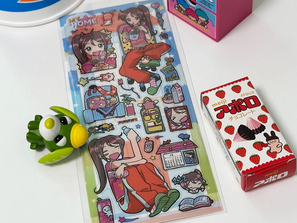 [12월 통판]   
#RT 해주신 분 중 추첨을 통해 굿즈를 보내드려요!  

⏲️12/18 PM 12:00 - 12/19 PM 11:59

오프라인 행사들에서 판매했던 상품들을 판매합니다. 
자세한 내용은 사이트 내에서 확인 가능합니다. 

문의는 확인 후 빠르게 답변드리겠습니다.

twenty.style/go/chuchuhae/1…