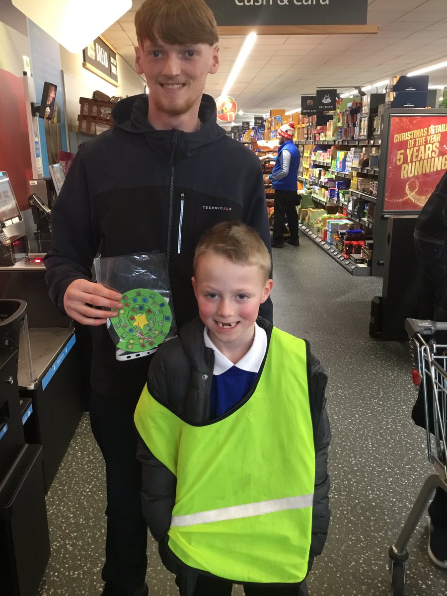 StMarksCEWigan's tweet image. The Dolphins have been out in the community, giving out decorations for their reverse Advent. 👏

#creatingabetterfuture