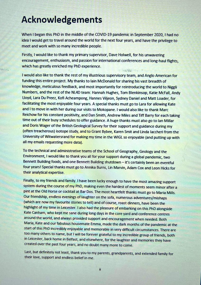 Erin Thompson tweet media