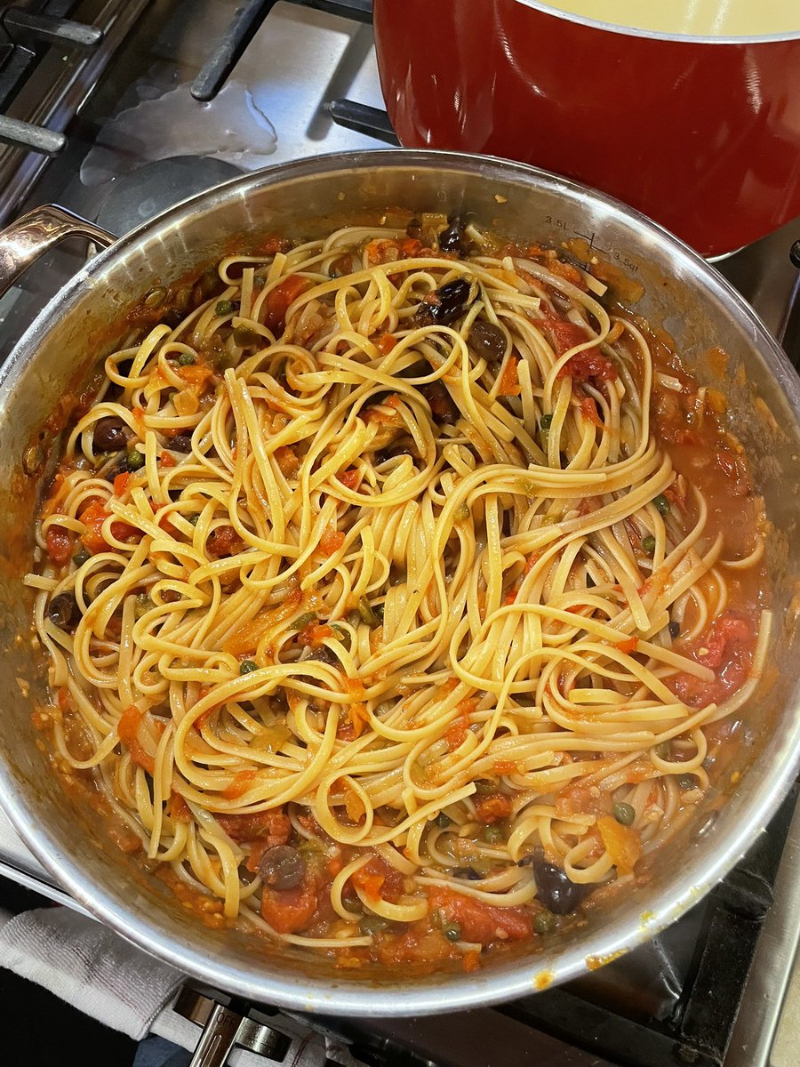 There is something about cooking pasta putanesca that warms the soul. Particularly when it’s accompanied by a nice, Tuscan Chianti Classico.