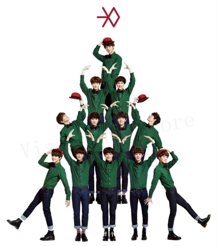 exochartstats's tweet photo. EXO is the ONLY 3rd generation kpop group to enter the Top 10 on MelOn Weekly Chart in 2024 with 'The First Snow'! (@weareoneEXO) https://t.co/ejJVOMXeL8