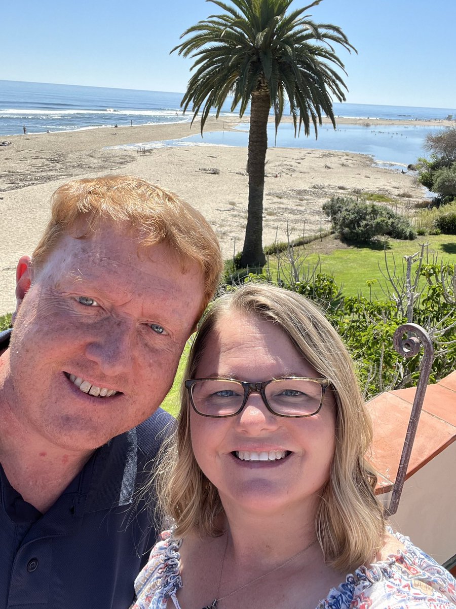 OwensAuxier's tweet photo. Happy 30th Wedding Anniversary @BryanAuxier 💘 https://t.co/AU6Viy0kM5