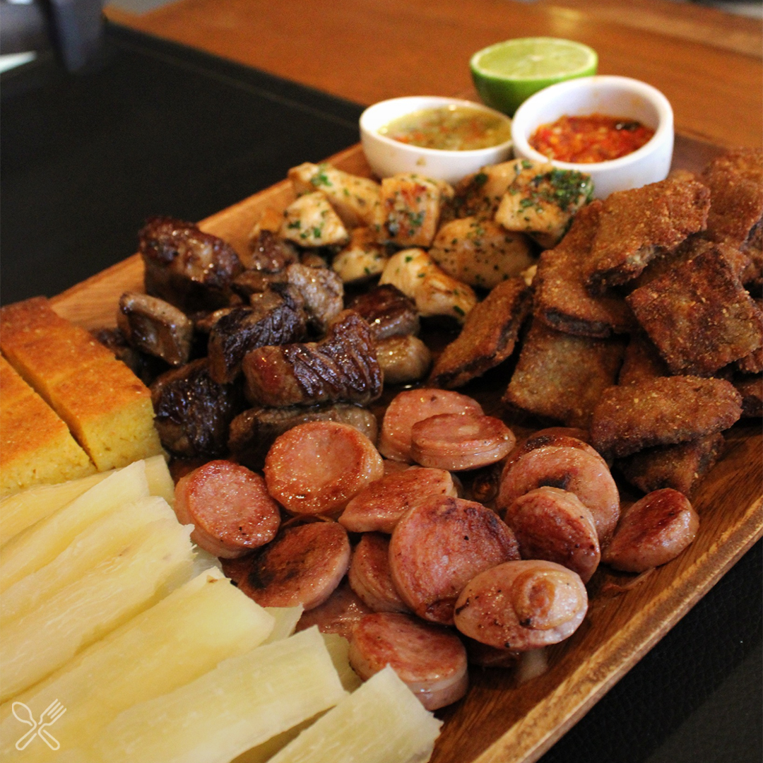 No existe mal día para pedir una picada en Ese Lugar!

Reserva con RESTÓ 📲 resto.com.py