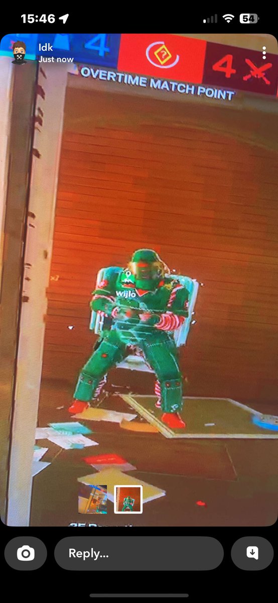 wijloo's tweet image. WTH is Monty doing on clash royal when your in a 5v2 match point @S7nniR6